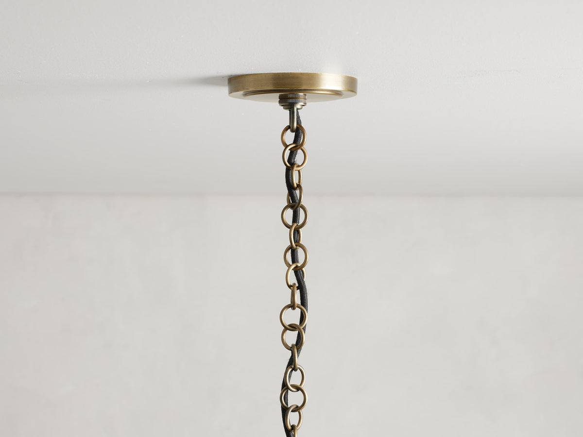 Holt Minimal Frame Square Pendant Light