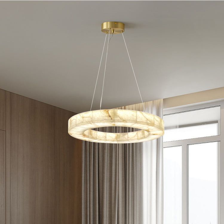Rivage Veined Alabaster Round Chandelier 31"