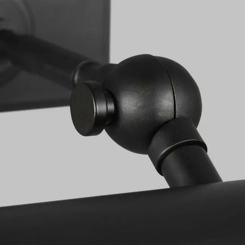 Merrow Refined Contour Picture Light